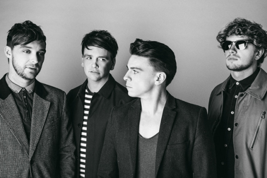 Listen to THE DUNWELLS ‘LUCKY ONES’ EP stream here! 