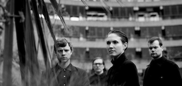 WOMAN'S HOUR - DANCING IN THE DARK - listen 