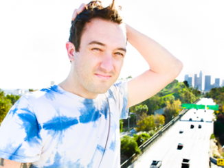 MIKAL CRONIN - remakes Natalie Imbruglia's 'Torn' video in new clip  for 'Turn Around'