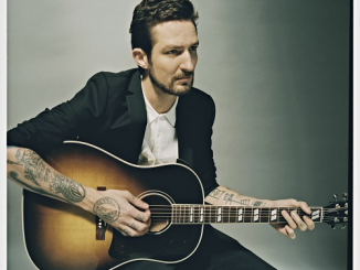 FRANK TURNER - Streams New Track - 'Mittens' - listen