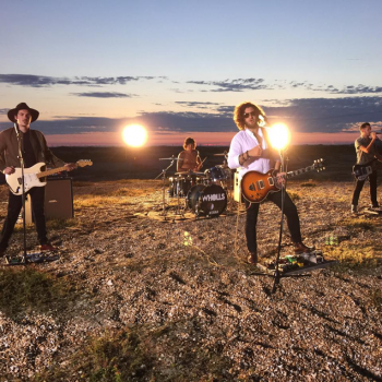 TRACK OF THE DAY: THE WHOLLS - ‘X21’ (VIDEO) 