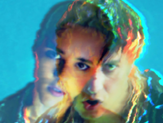TRACK OF THE DAY: JULIAN CASABLANCAS + JEHNNY BETH - BOY/GIRL