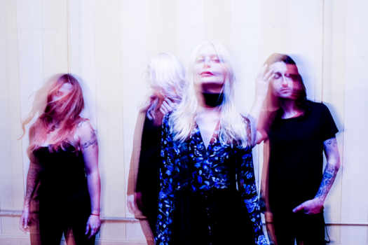 TRACK OF THE DAY: JENNIE VEE - 