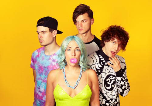 VUKOVI share new single 'Weirdo' - LISTEN 