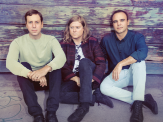 Future Islands announce new album; hear single 'Ran' 1