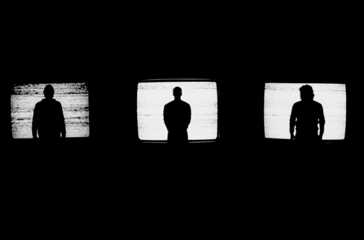 10,000 RUSSOS Release Second LP ‘Distress Distress’ + Live Dates 