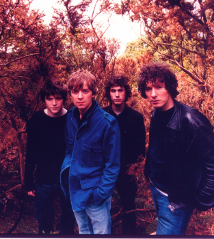 Former Stands frontman HOWIE PAYNE unveils new version of ‘Some Weekend Night’ featuring NOEL GALLAGHER 2