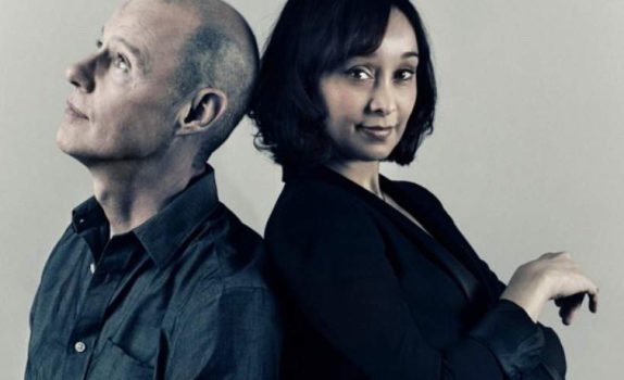 ECHOBELLY announce stripped back acoustic tour 