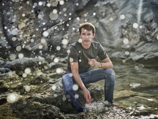 JAMES BLUNT Reveals New Single ‘Halfway’ ft. WARD THOMAS