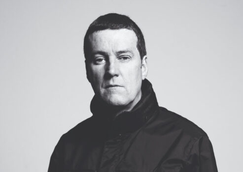 INTERVIEW: Peter Hooton (The Farm) on the 30th anniversary of Spartacus 