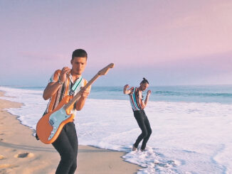 VIDEO PREMIERE: Glossy Clouds - Beauty Medicine