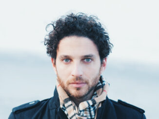 TRACK PREMIERE: SECH - Edge Of My Heart