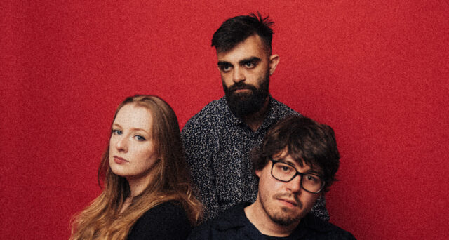 TRACK PREMIERE: Blue Amber - University Jesus 