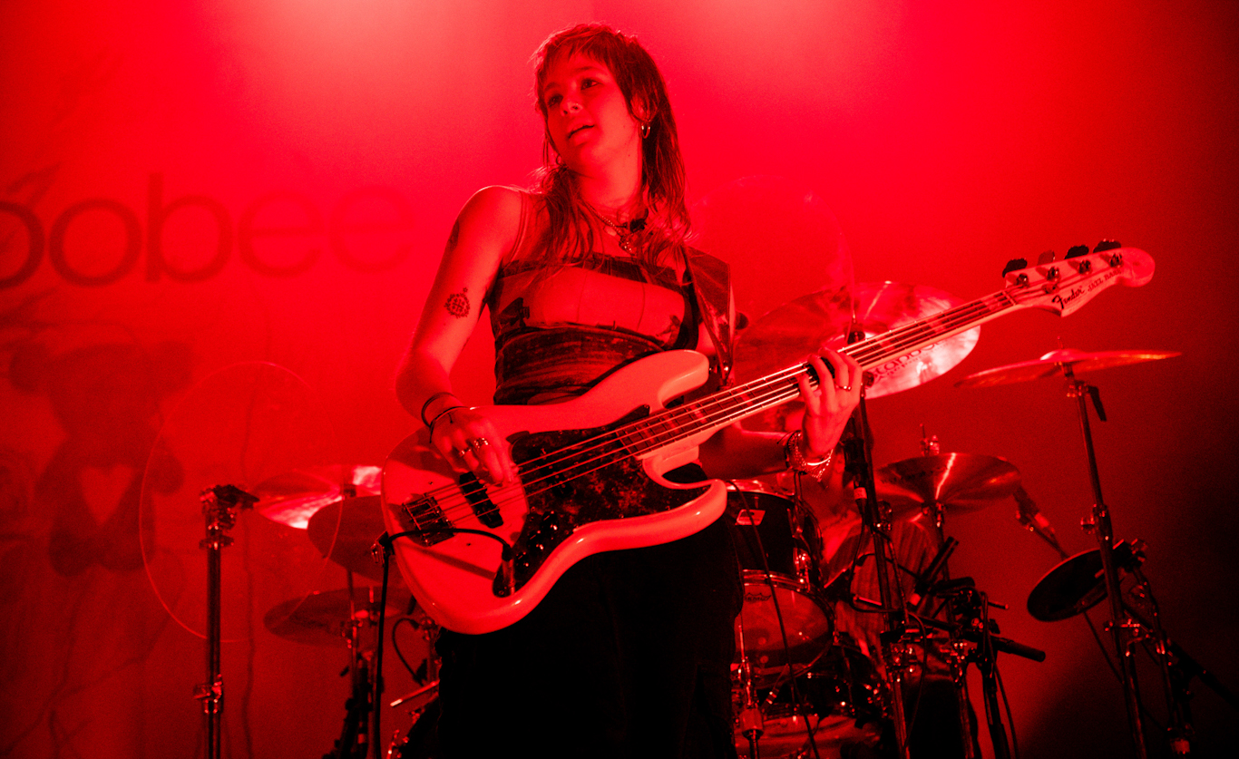 IN FOCUS// Beabadoobee at Ulster Hall. Belfast